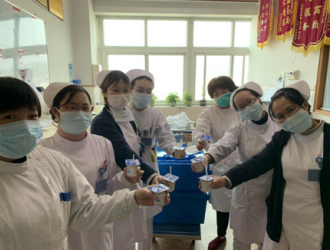 “牛奶是捐的，大家随便喝！” 蒙牛守护白衣天使 一个都不能少